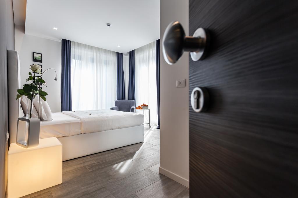 Made To Measure Business Hotel Milan Room photo